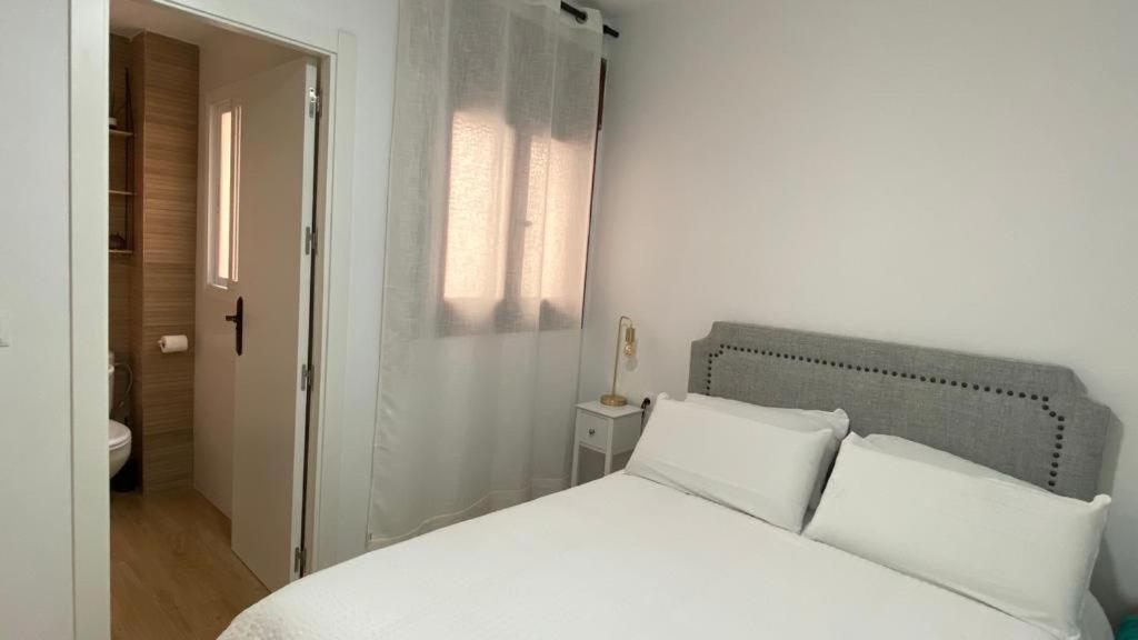 Amelia De Mar Parking Apartment อัลมูเญการ์ ภายนอก รูปภาพ